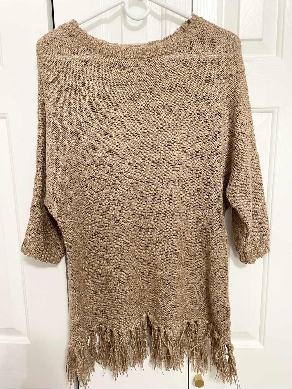 Signature Studio Tan Fringe-Hem Crewneck Sweater